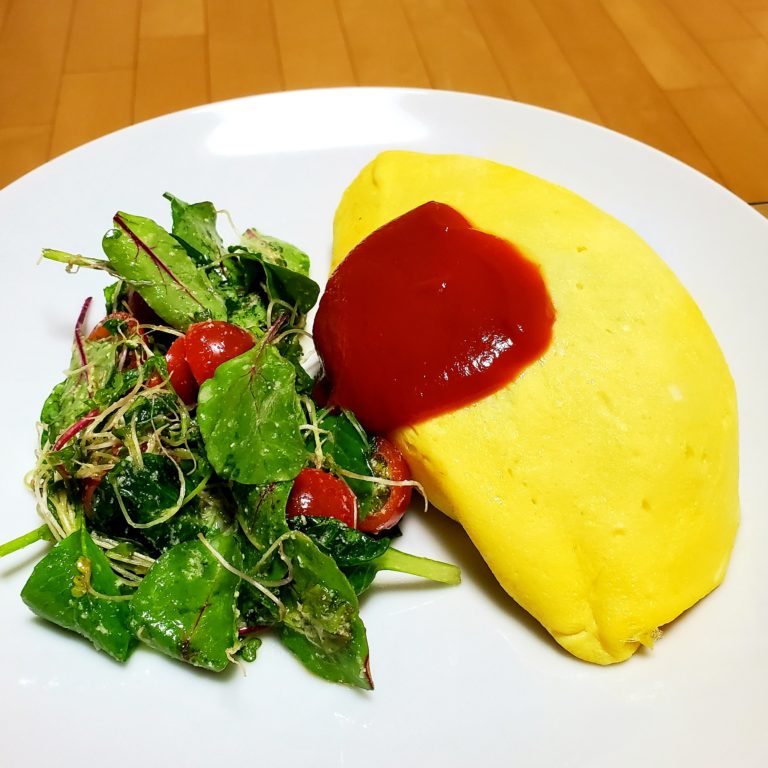 【男の手料理】炊きこみオムライス。